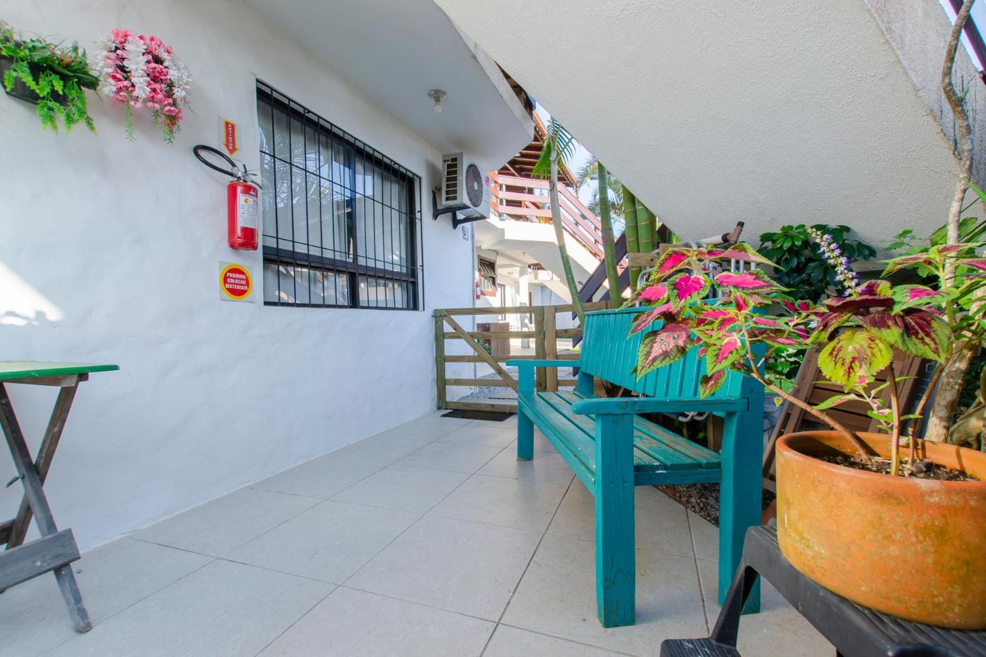 Apto Pe Na Areia Em Condominio Com Piscina N1298 Florianopolis Luaran gambar